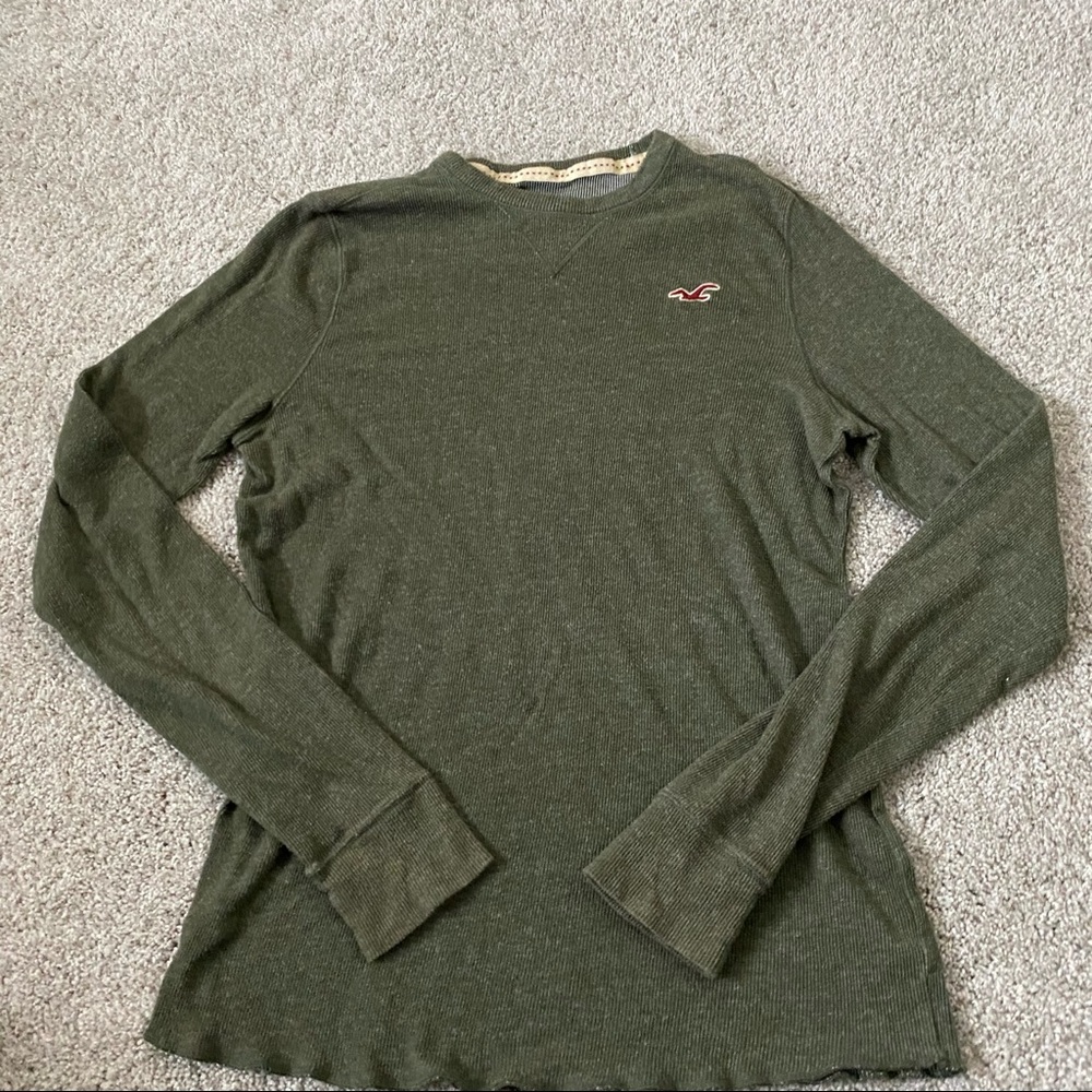 Men’s Hollister long sleeve tshirt